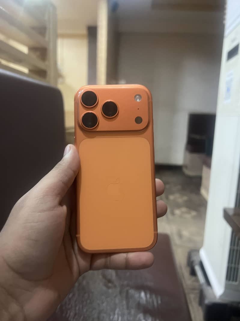 Apple iPhone 17 Pro 2