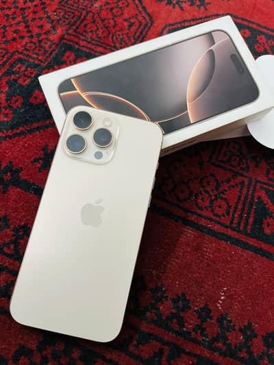 Apple iPhone 16 Pro Max
