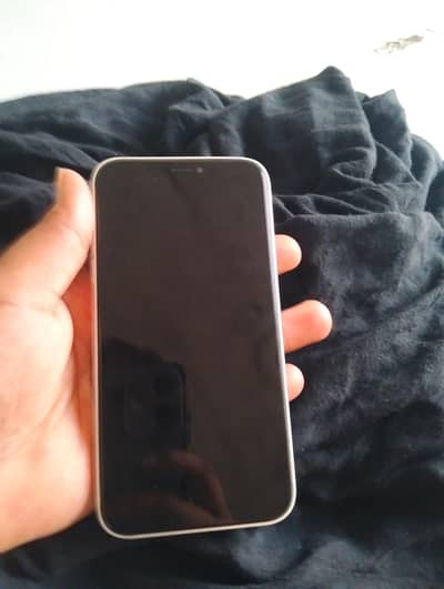 iPhone XR converted to iphone 17 pro.
