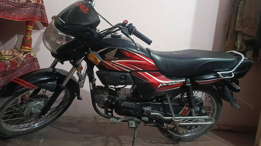 Honda prider 4