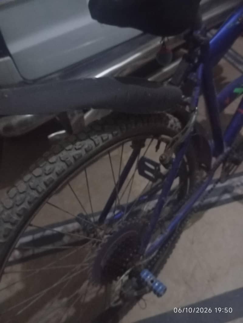 Blue bicycle 1
