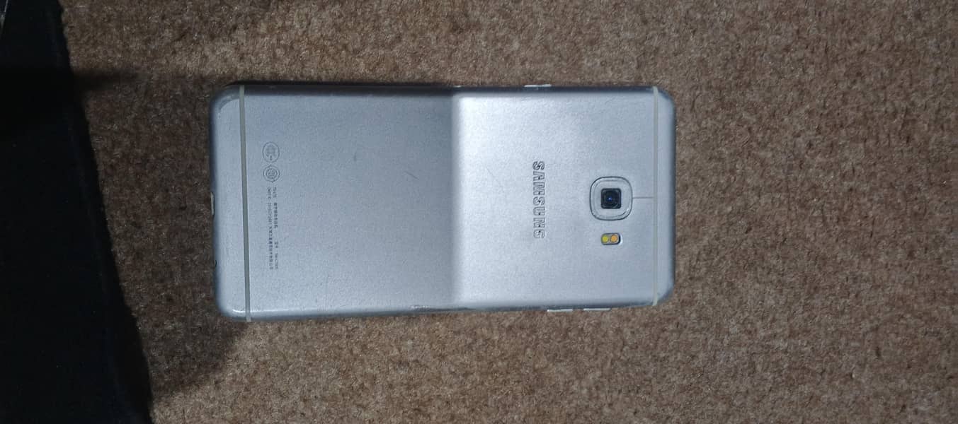 Samsung Mobile C7 3
