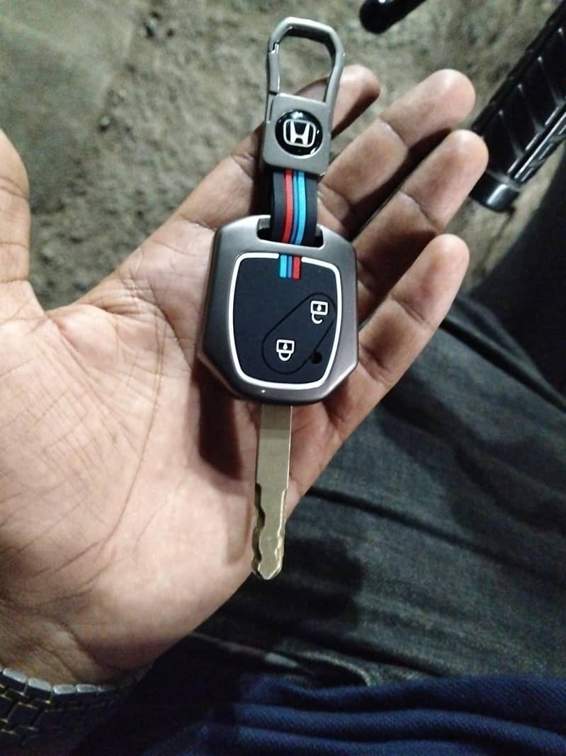 Honda Civic EXi 2005 - Cars - 1120165420