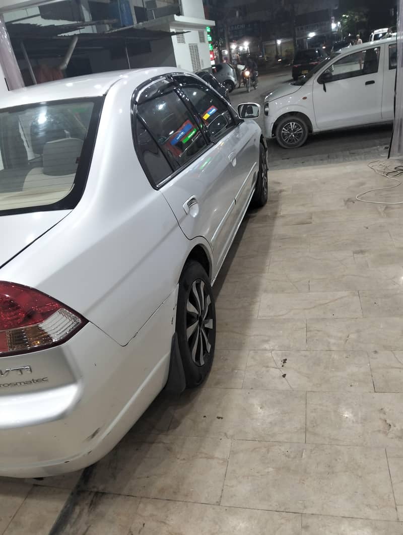 Honda Civic EXi 2005 - Cars - 1120165420