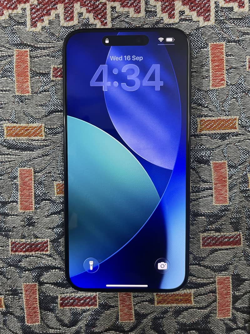 Apple iPhone 15 Pro Max 5