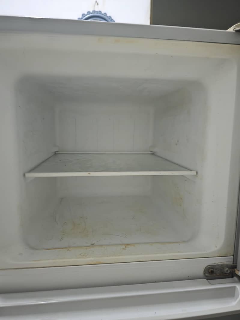 haier fridge 2