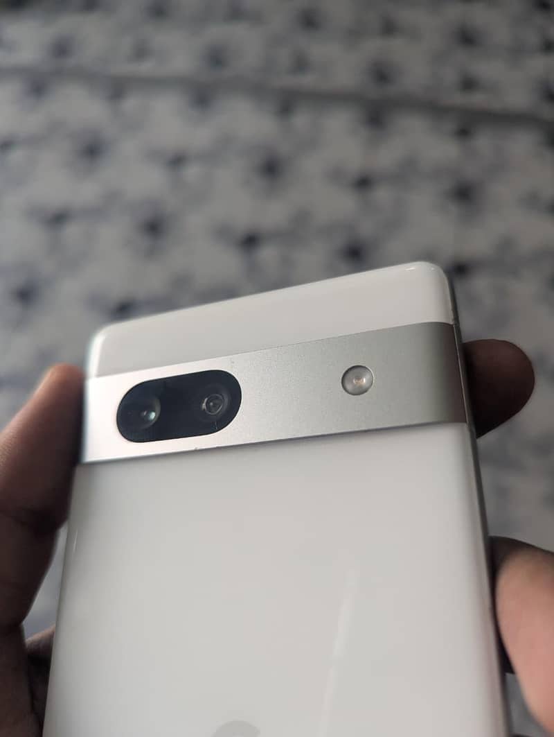 Google Pixel 7a 6