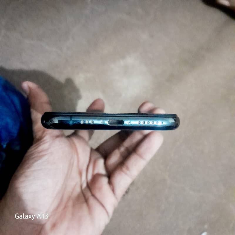 Iphone 11 pro 4