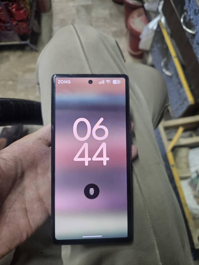 GOOGLE PIXEL 6A 1