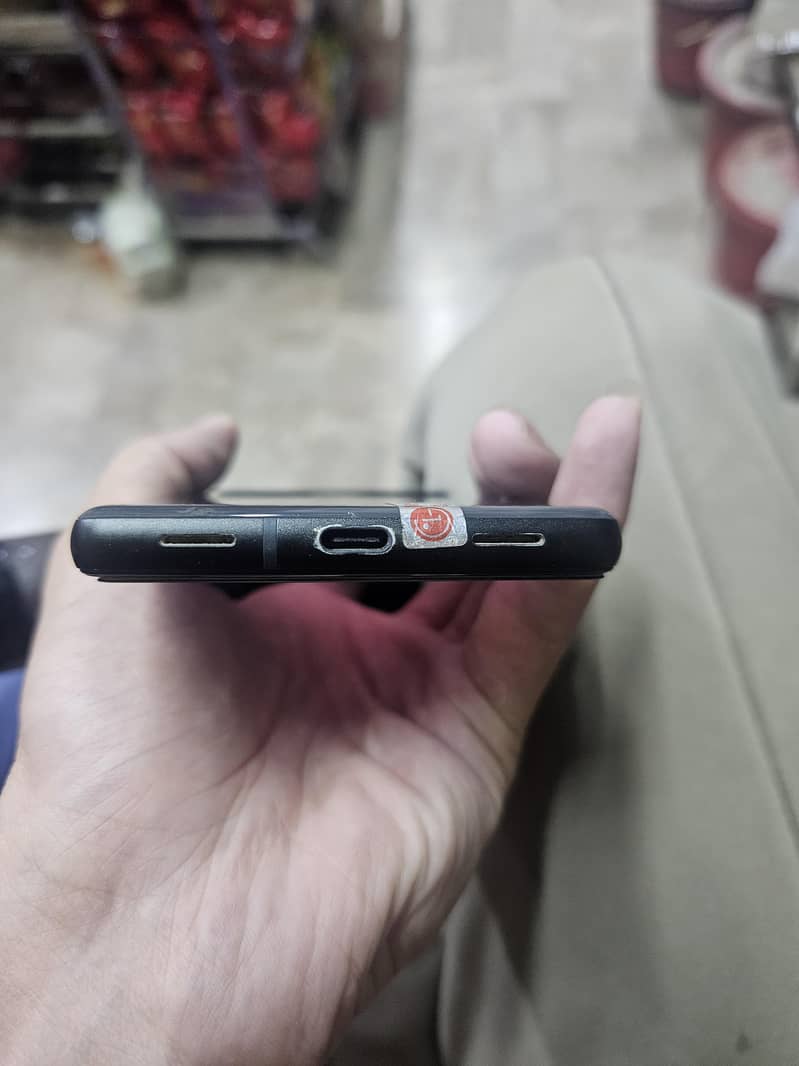 GOOGLE PIXEL 6A 3