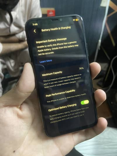 Apple iPhone 11
