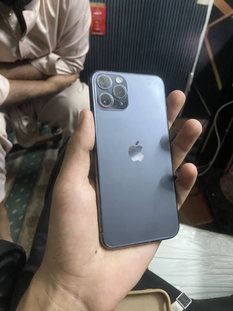 Apple iPhone 11 1