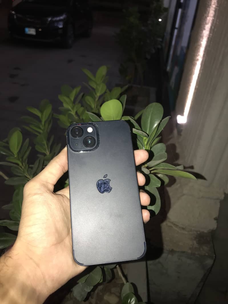 Apple iPhone 13 1
