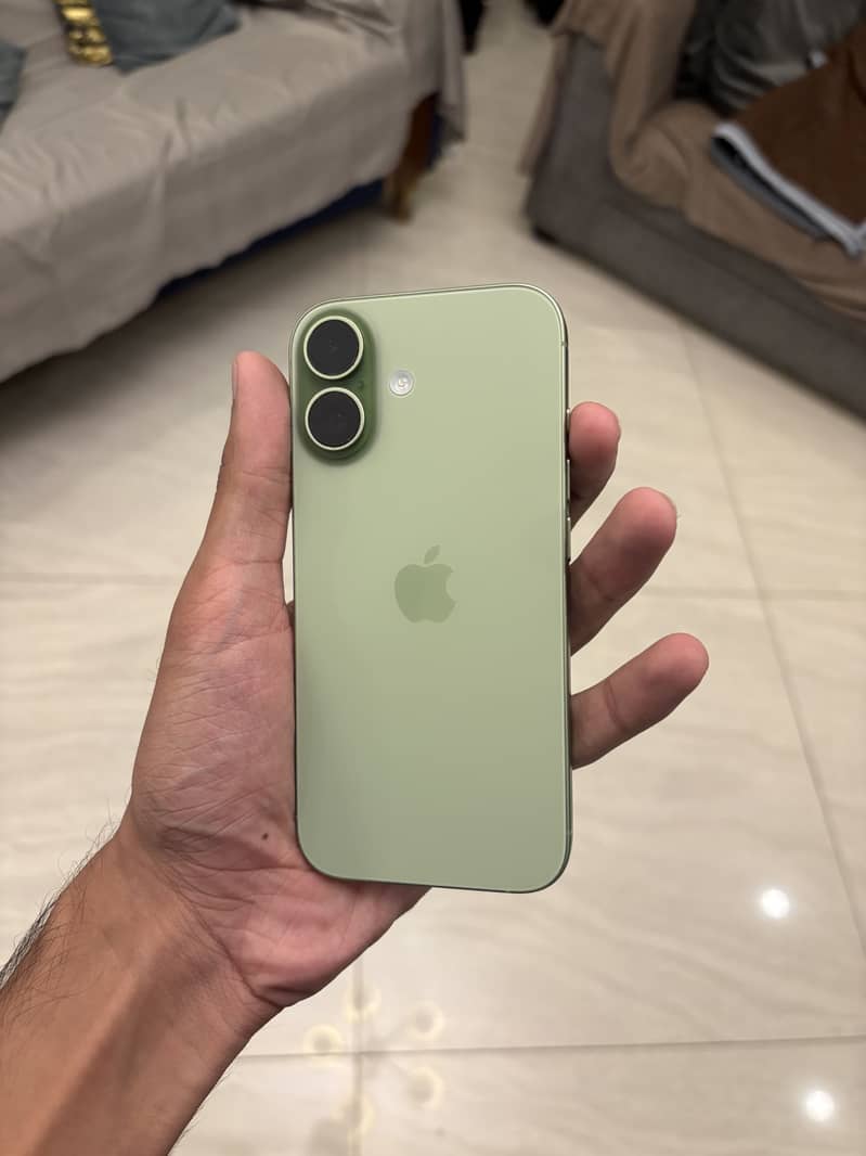 Apple iPhone 17 0