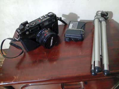 yashica vintage 1970s japenies camera