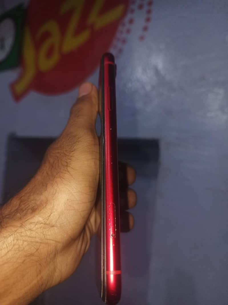 Apple iPhone XR 2
