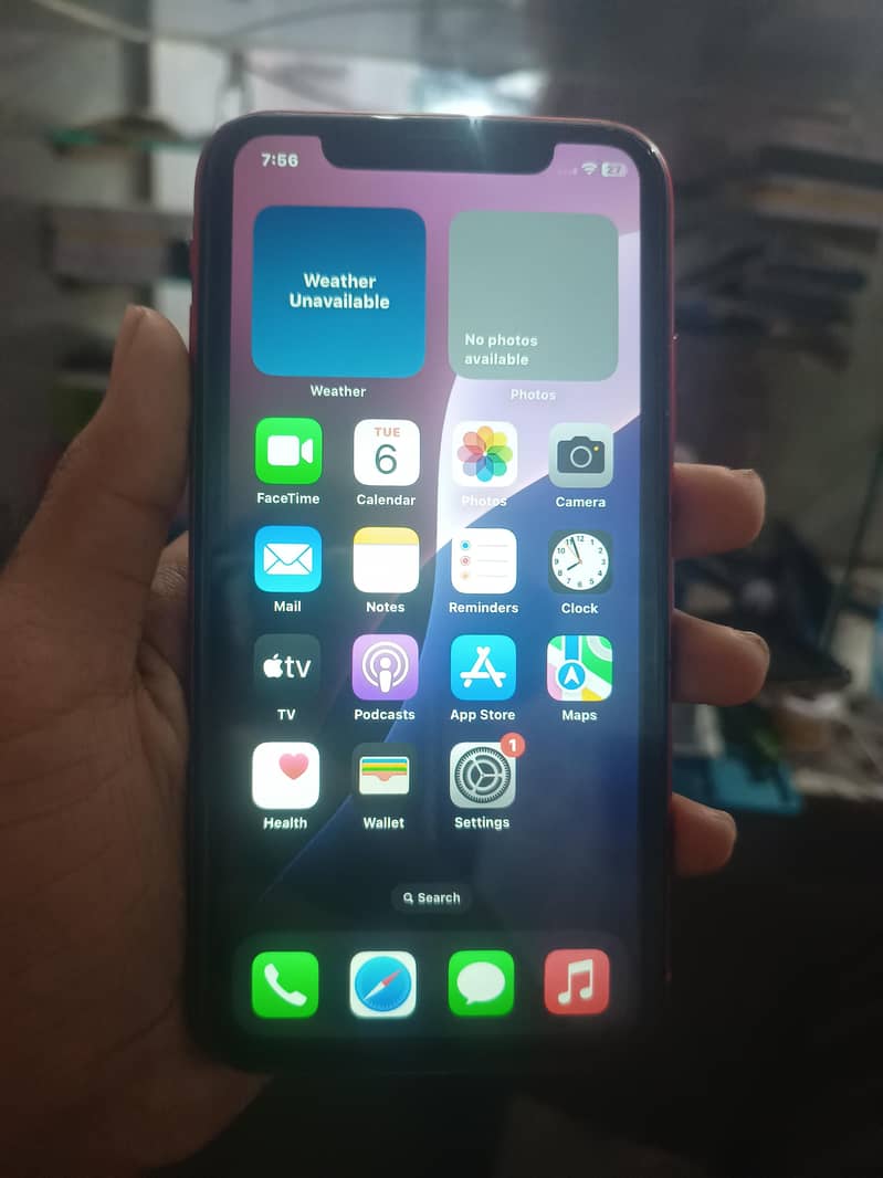 Apple iPhone XR 6