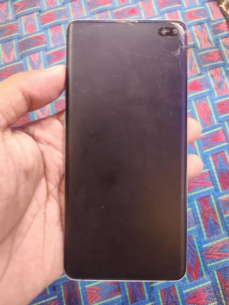 Samsung S10+ 1