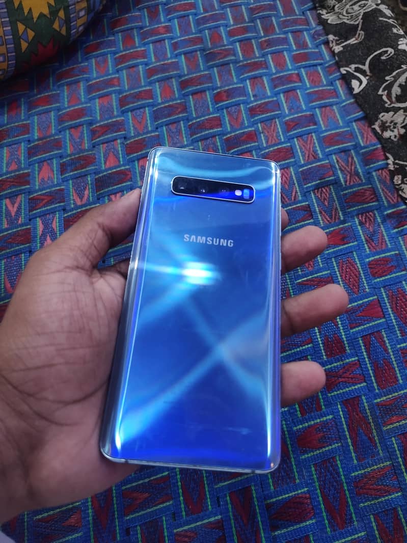 Samsung S10+ 2
