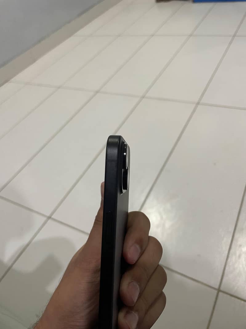 Apple iPhone 15 plus 7