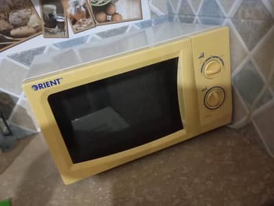 Microwave Oven for Sale – Good Condition & Working Perfectly
