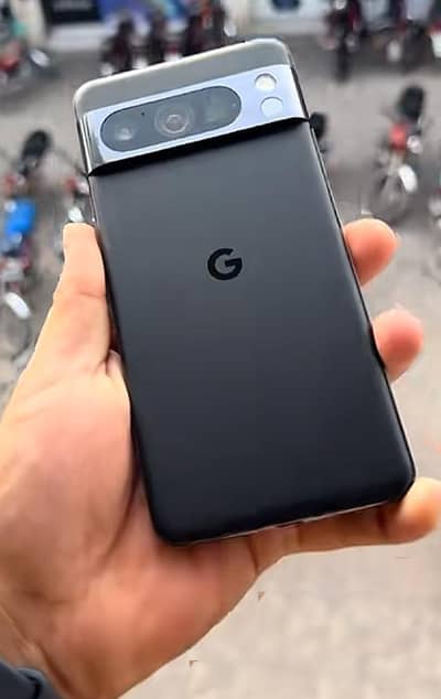 Google Pixel 8 Pro