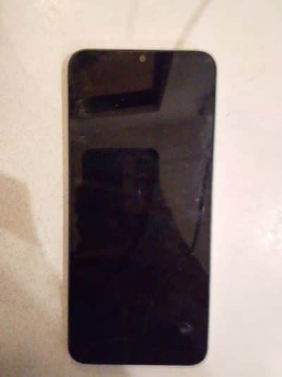 Realme C33