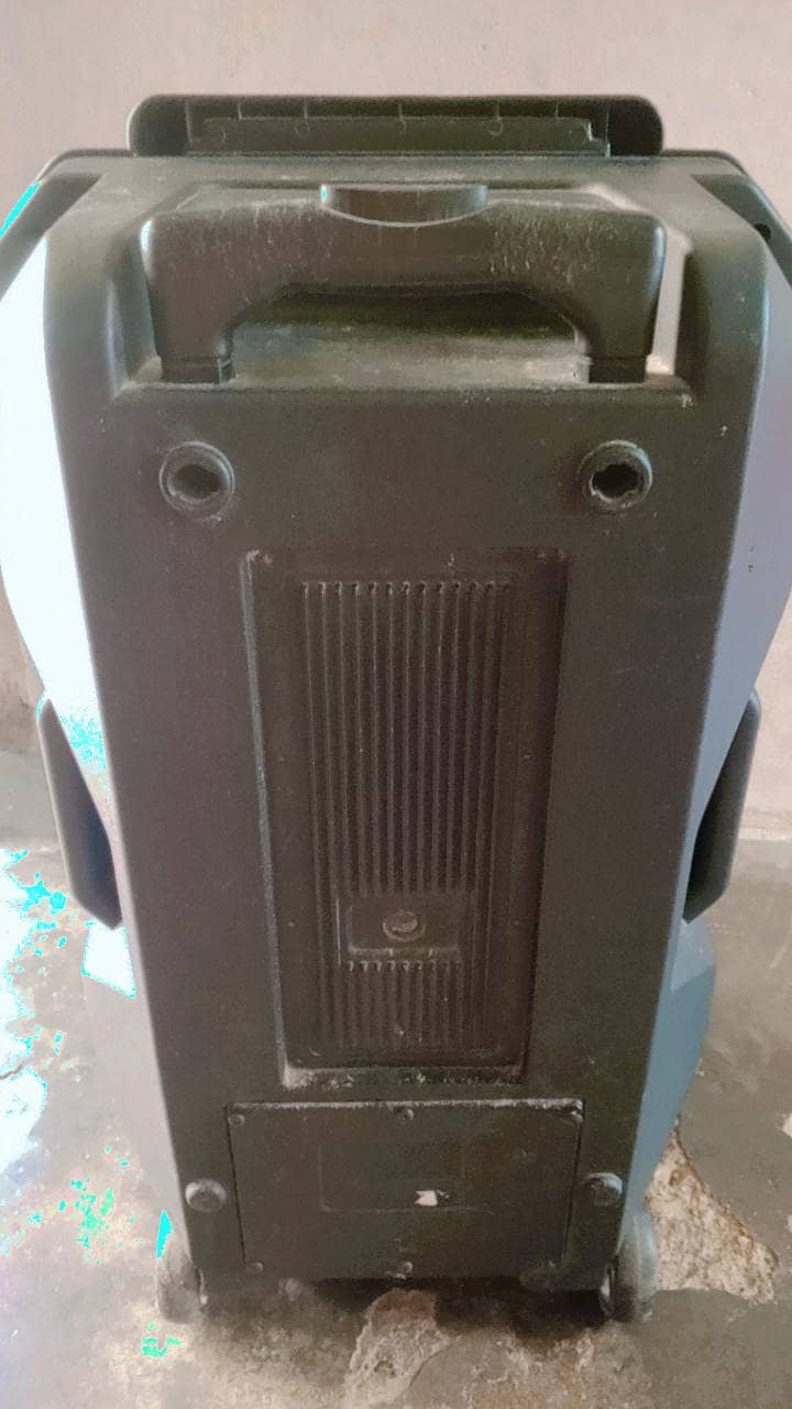 speaker 2