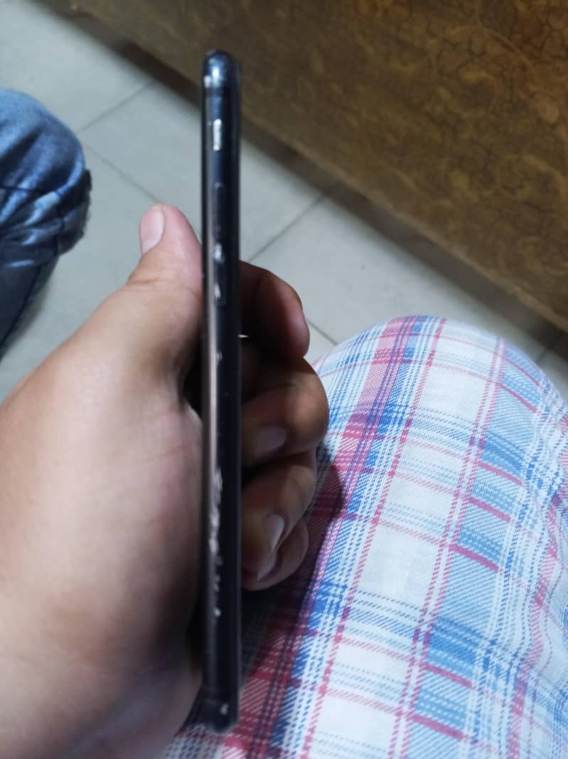 iPhone 7 2