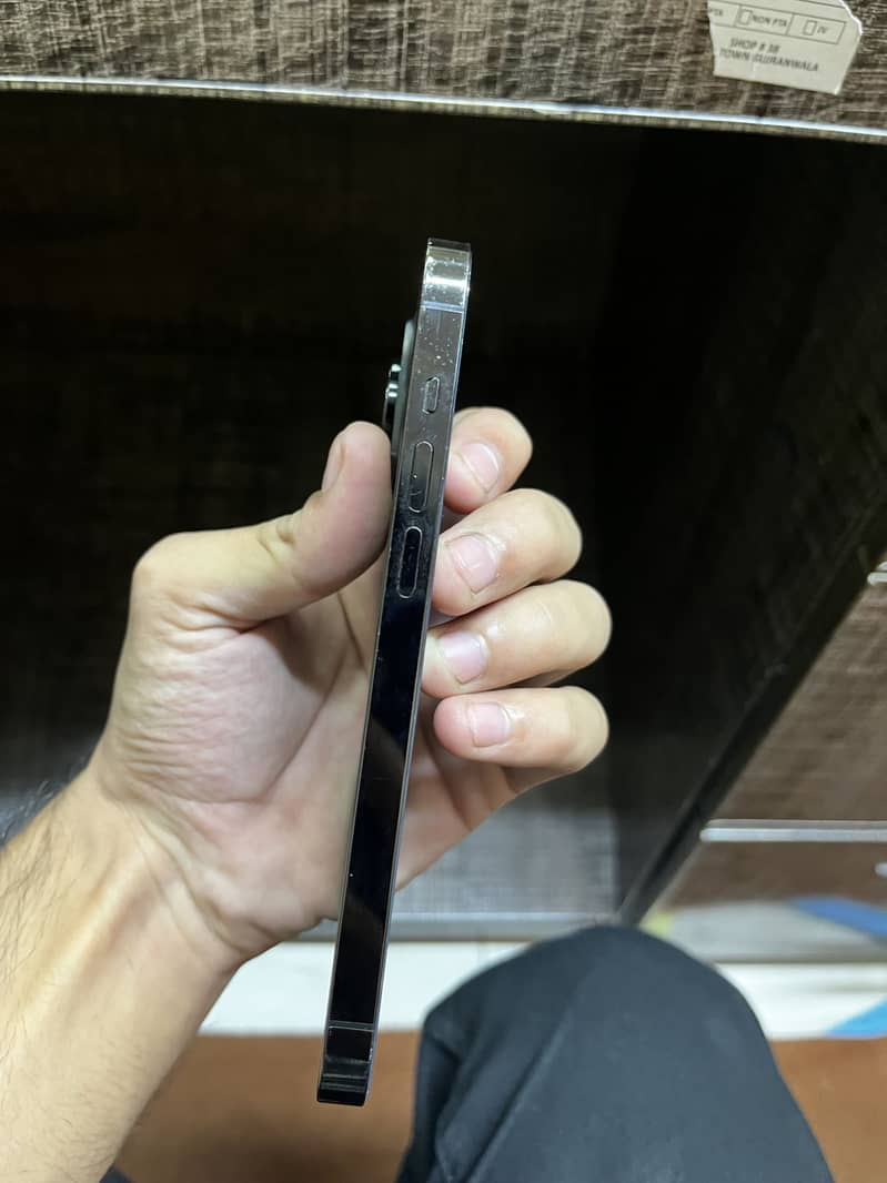 Iphone 14 pro 3