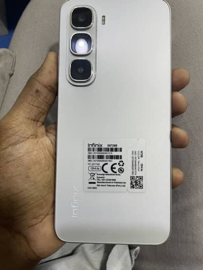 Infinix Hot 60 i