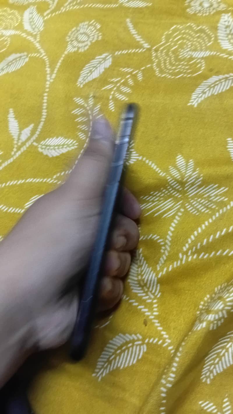 iphone xr 3