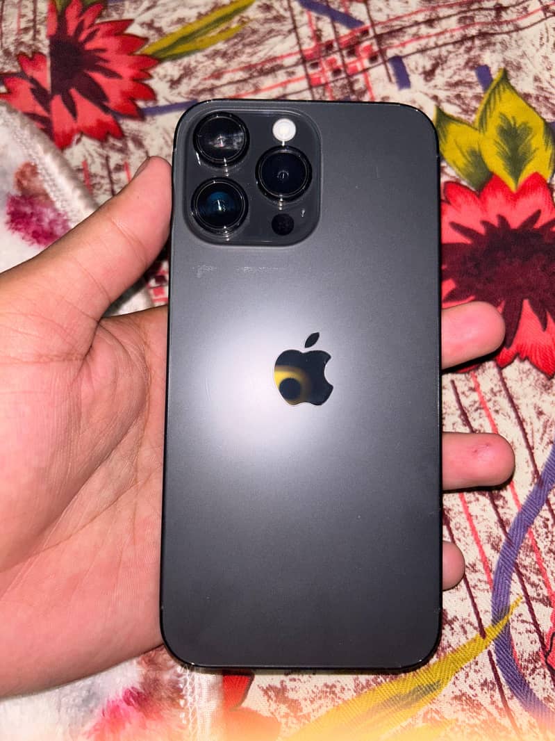 Apple iPhone 14 Pro Max 0