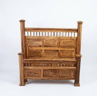 Solid Sheesham(Taali) Wooden Bed available at lowest prices