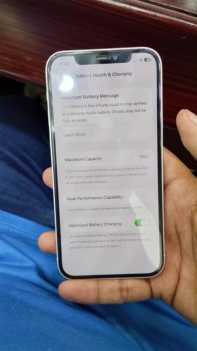 Apple iPhone 12