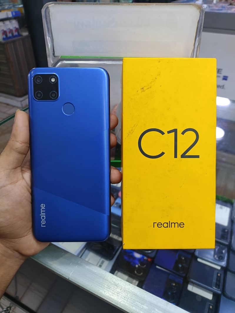 Realme C12 3