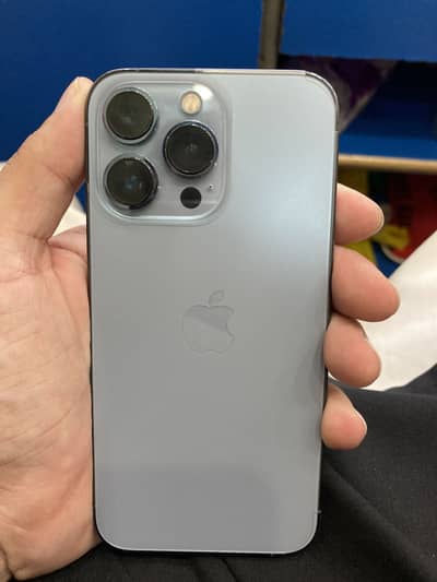 Apple iPhone 13 Pro