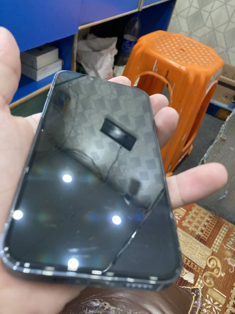 Apple iPhone 13 Pro 7