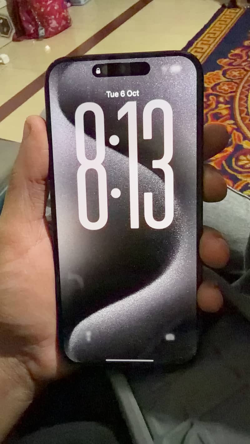 Apple iPhone 15 Pro Max 2