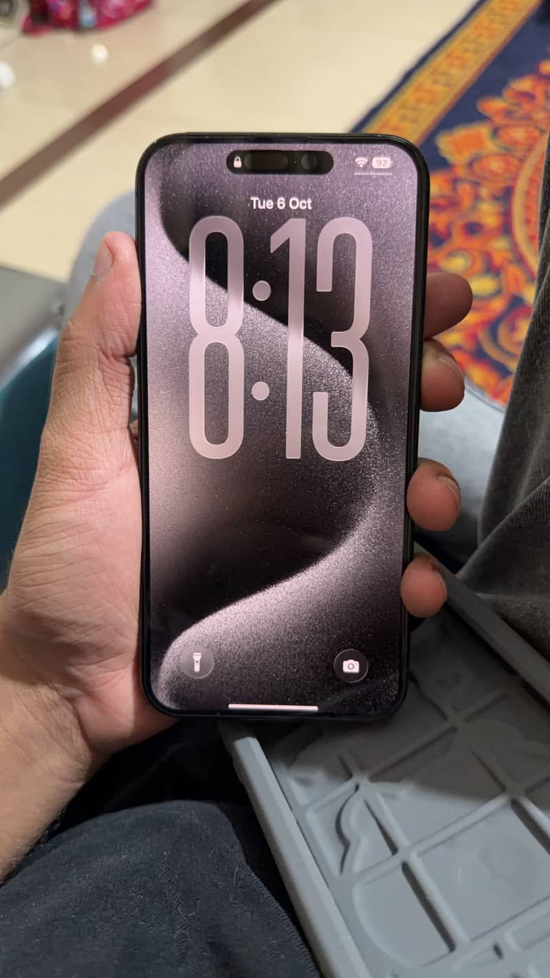 Apple iPhone 15 Pro Max 4