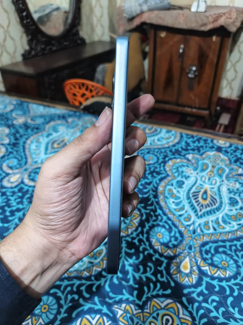 Xiaomi Redmi Note 13 4