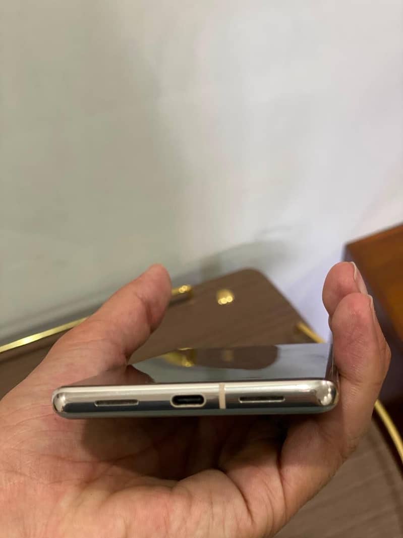 Google Pixel 7 Pro 4
