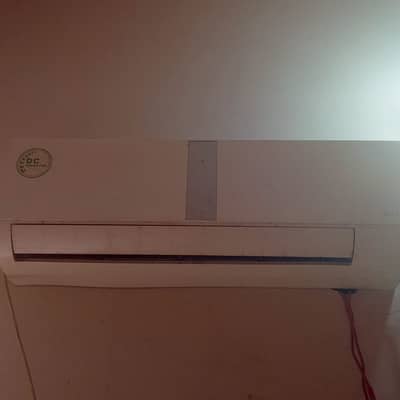 Singer Company D. C Inverter Split call me = 03146802201