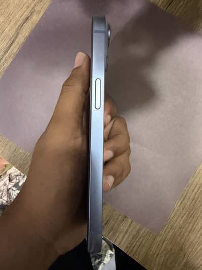 Apple iPhone 14