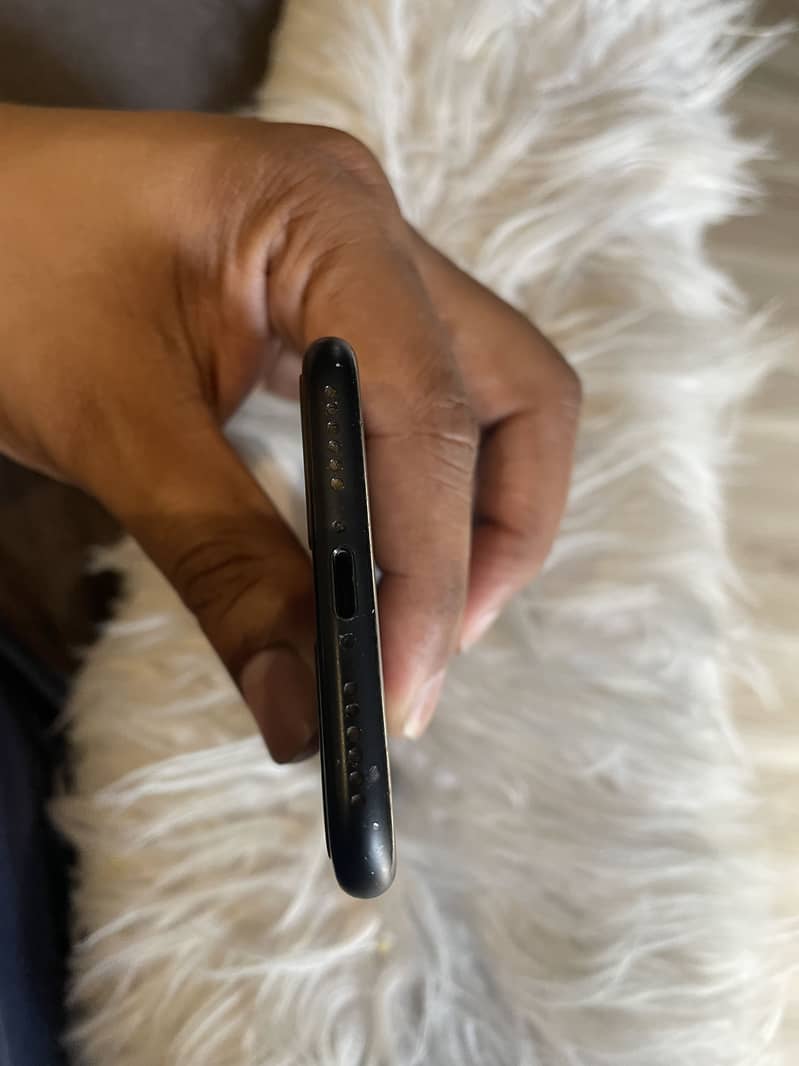 Apple iPhone 7 5