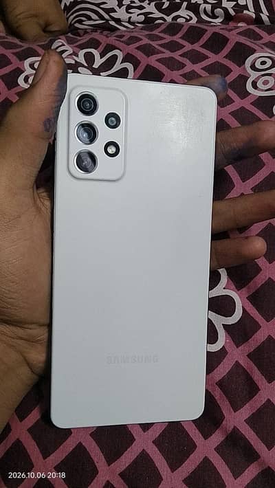Samsung Mobile A72 exchange possible