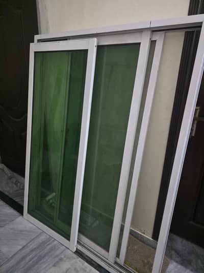 Almunium grill/window with glass for sale