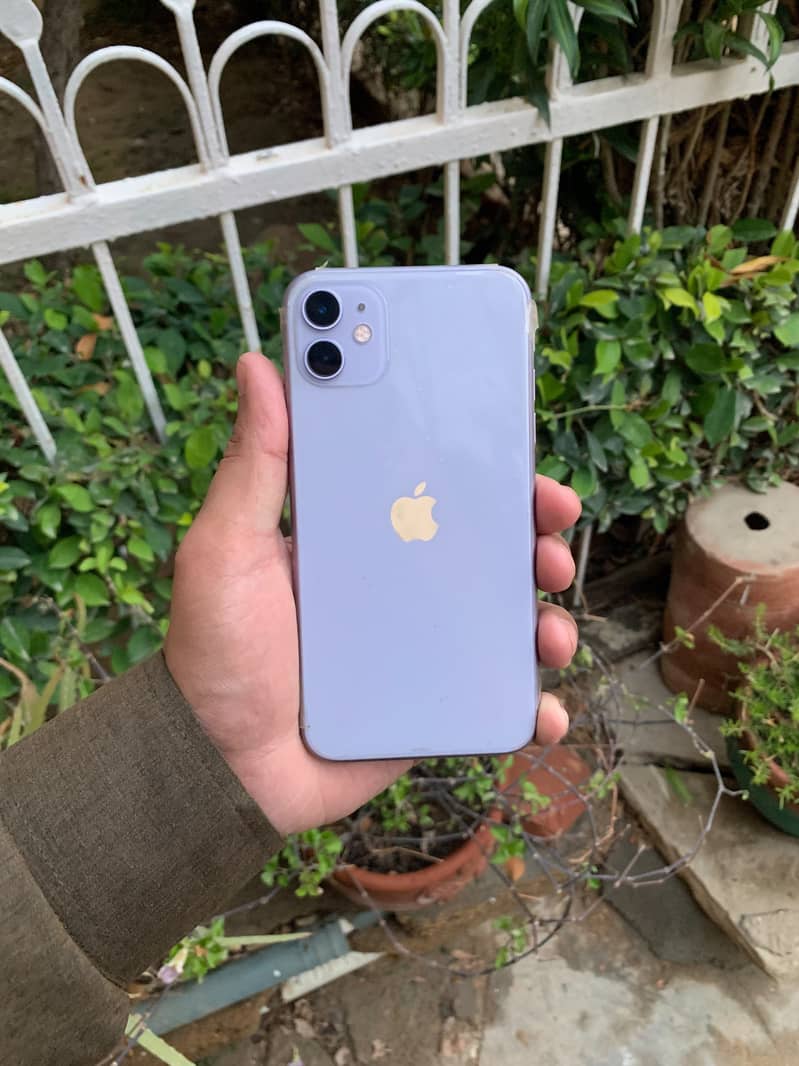Apple iPhone 11 5