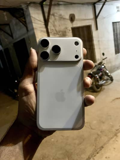 Iphone XR converted 17 Pro non pta Factory unlocked