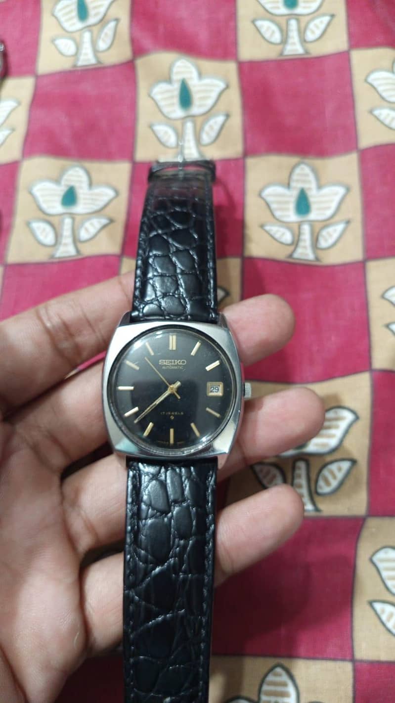 Seiko citizen 3